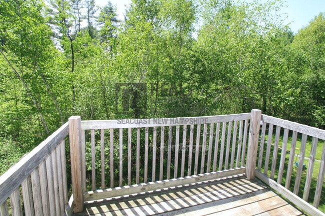 Building Photo - 28 Ivy Ln