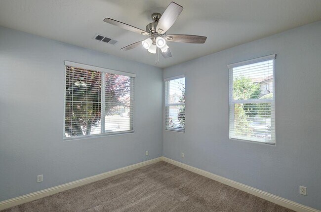Building Photo - 1148 Cordova Ave