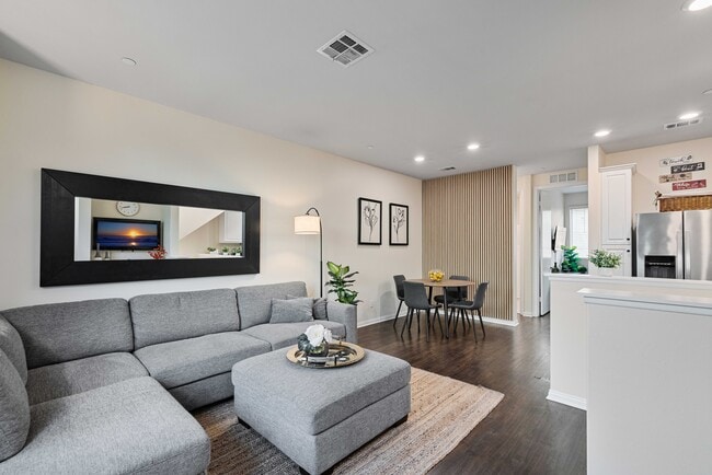 Building Photo - 7221 Cedar Rd