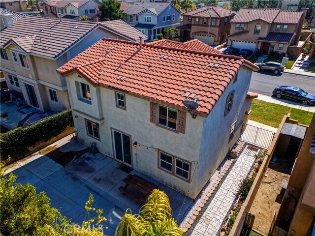 Building Photo - 16442 El Revino Dr