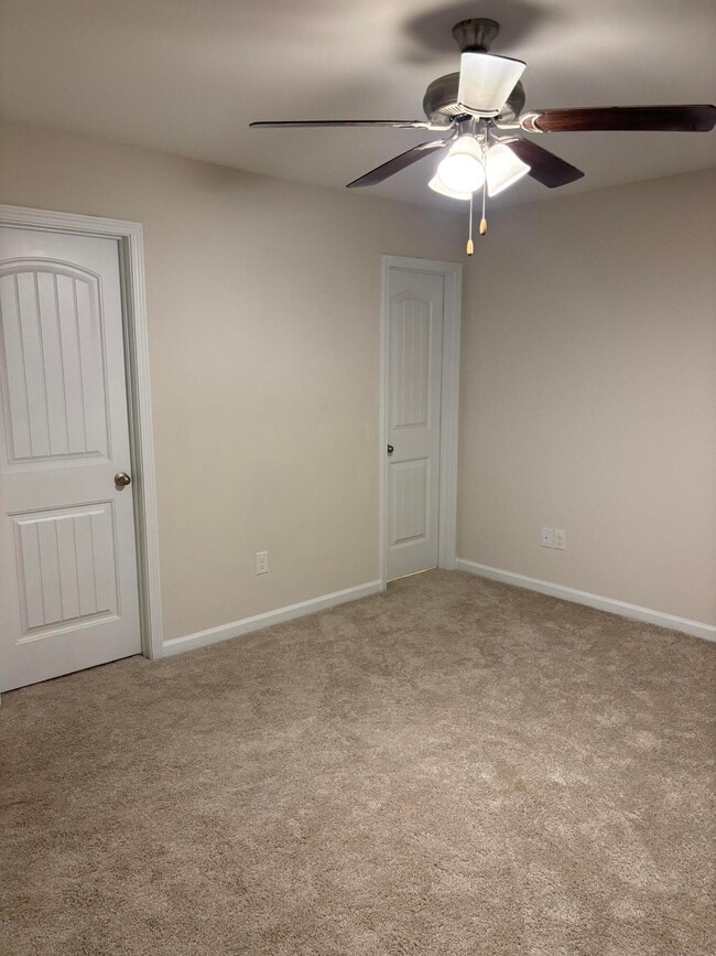 Building Photo - 2185 Stillpointe Dr