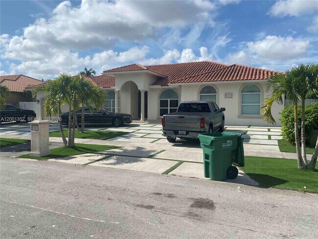 Building Photo - 14302 SW 15th St