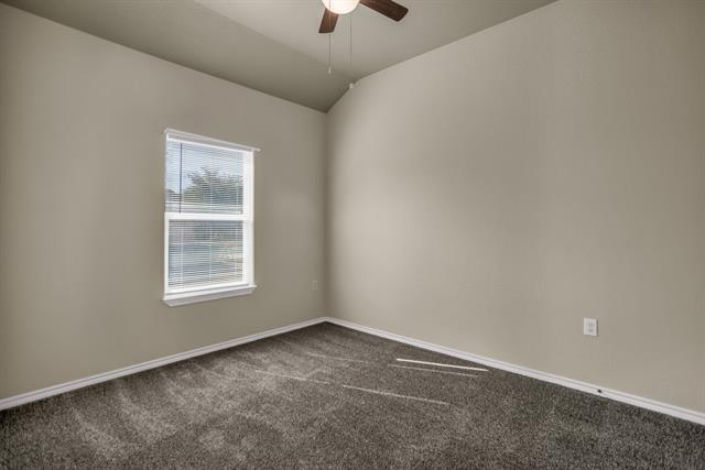 Building Photo - 2049 Meadow View Dr