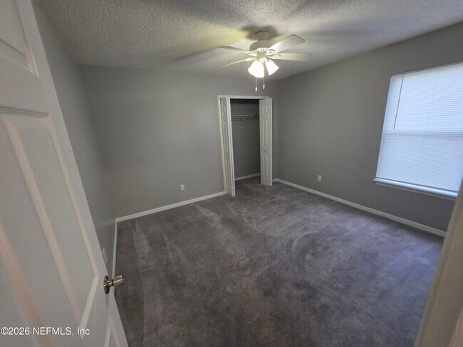 Building Photo - 8219 Teaticket Dr