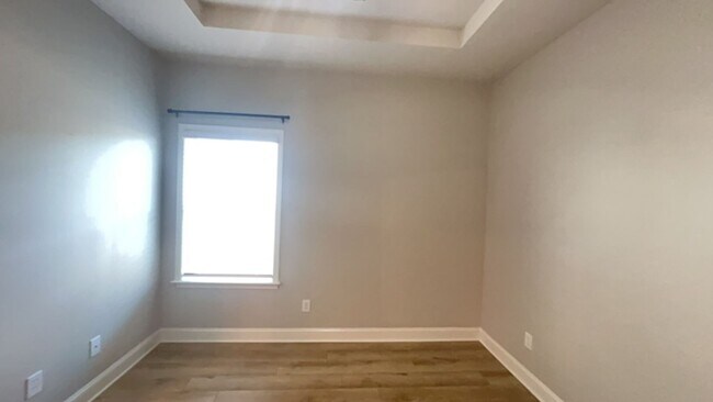 Building Photo - 108 Bridgemill Ave