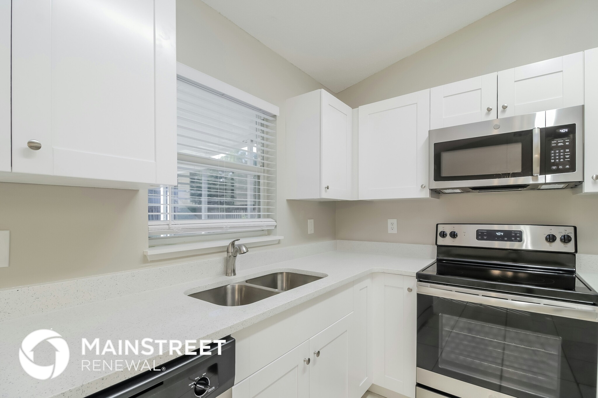 Building Photo - 722 Hartford Ave SW