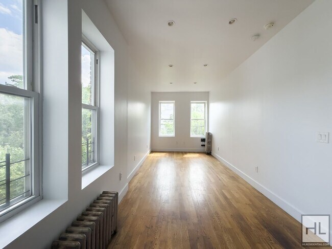 Building Photo - 19 STREET / South Slope, Brooklyn / Sun-Fi...
