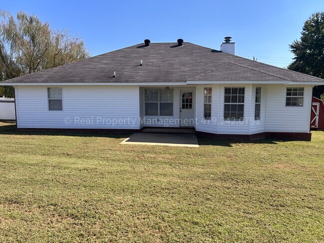 Building Photo - Cozy 3 Bedroom/2 Bathroom Home for Rent in...