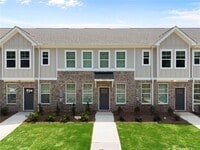 Building Photo - 156 Flier Dr