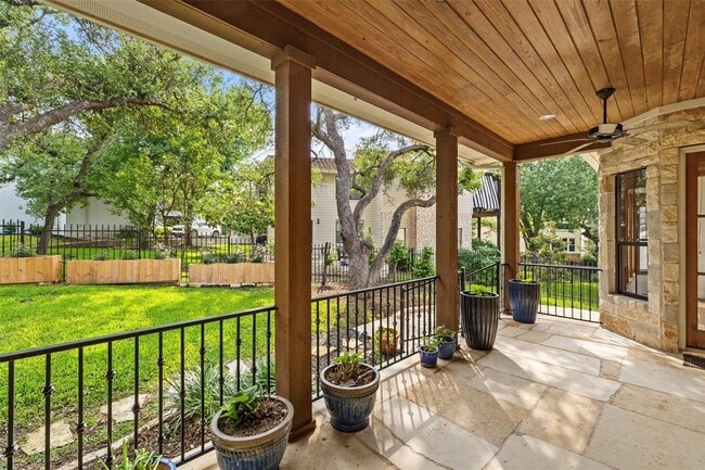 Building Photo - 41 Tiburon Dr