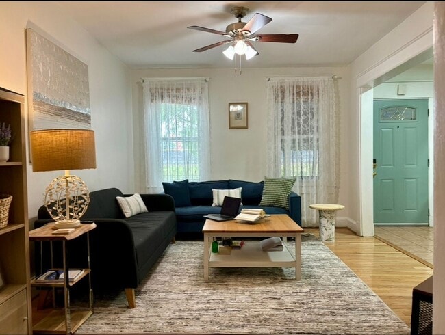 Building Photo - 1400 West Virginia Ave NE