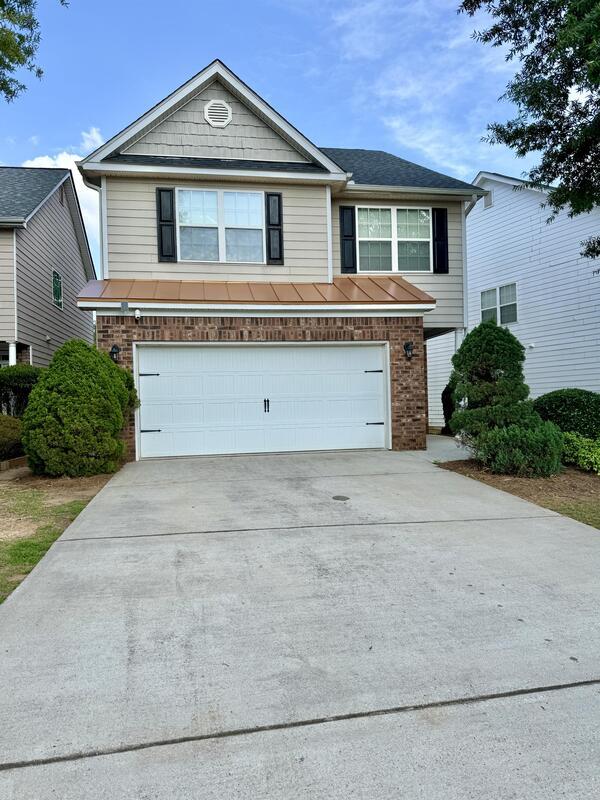 Building Photo - 322 Clover Brook Dr