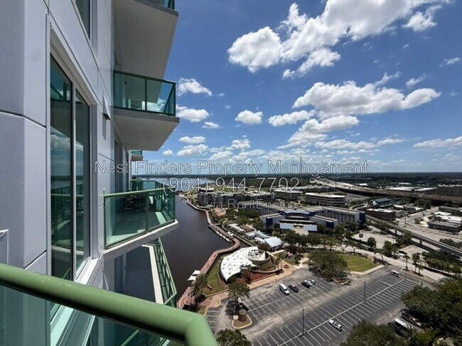 Building Photo - 1431 Riverplace Blvd