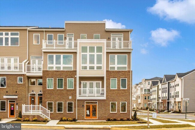 Building Photo - 714 Iron Frg Rd