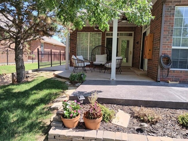 Building Photo - 15513 Swallowtail Rd