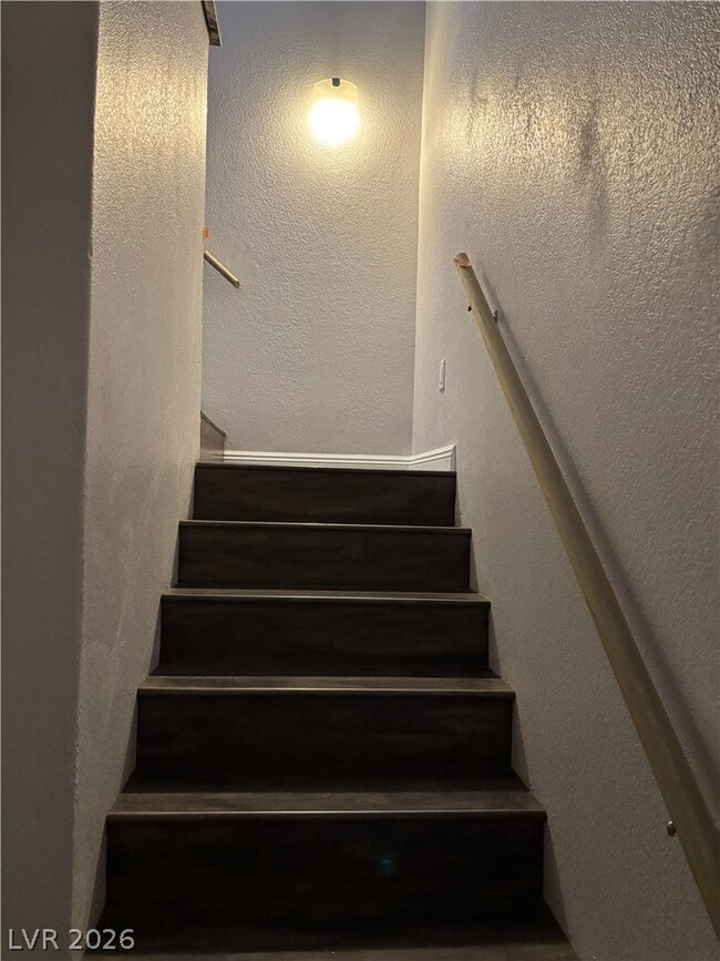 Building Photo - 90 Dow Jones St