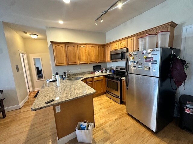 Primary Photo - 281 Harvard St