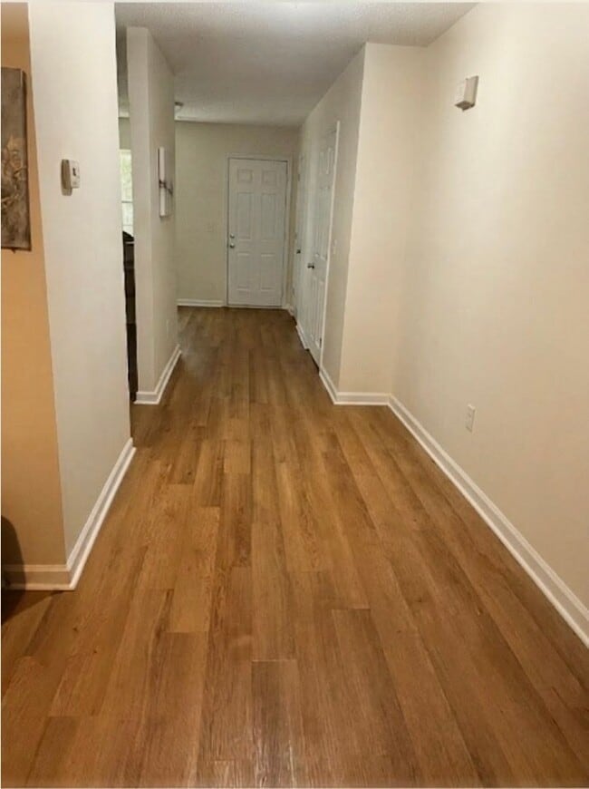 Building Photo - 514 Madrin St