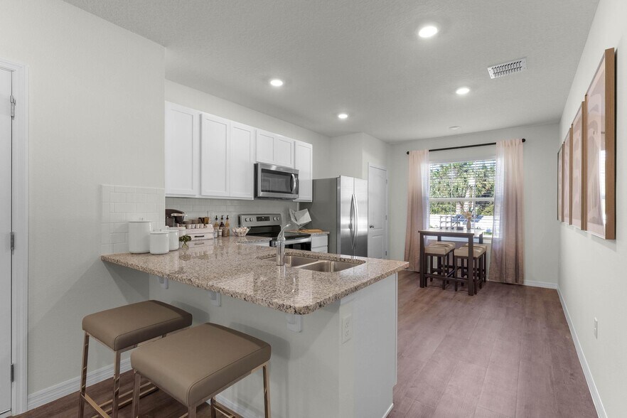 Building Photo - 166 Ormond Grande Blvd