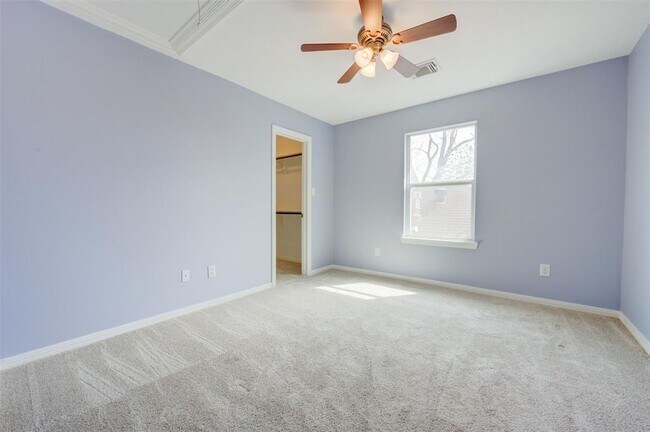 Building Photo - 5411 Kiam St