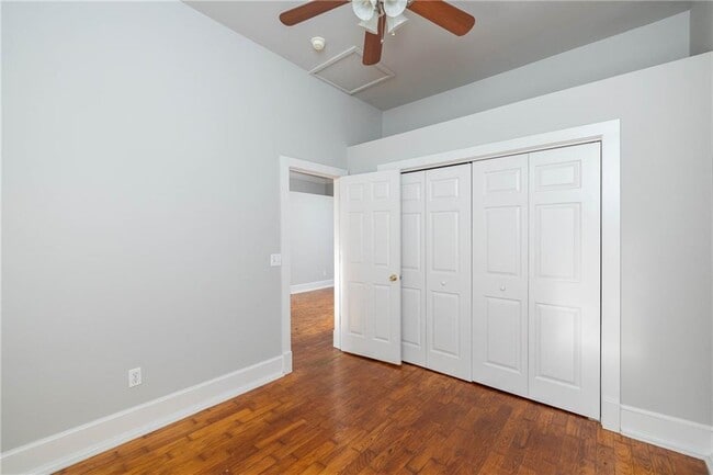 Building Photo - 349 Rollston Ave