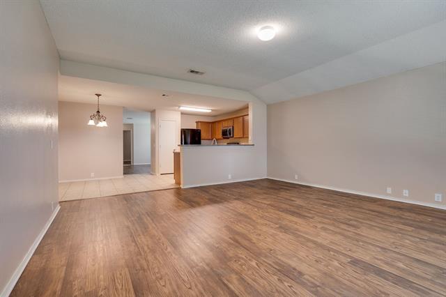Building Photo - 4605 Rhone Dr