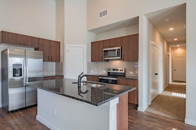 Building Photo - 609 Wheatfield Dr