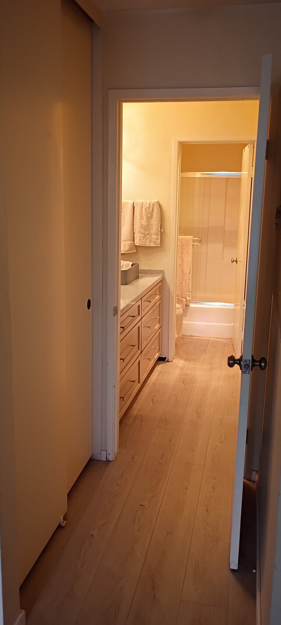 Building Photo - 1855 Diamond St