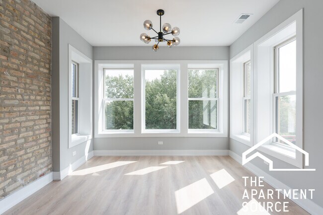 Building Photo - 2200 N Kedzie Blvd