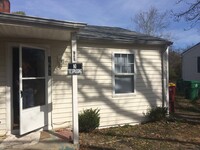 Building Photo - 2 bedroom house in Petersburg