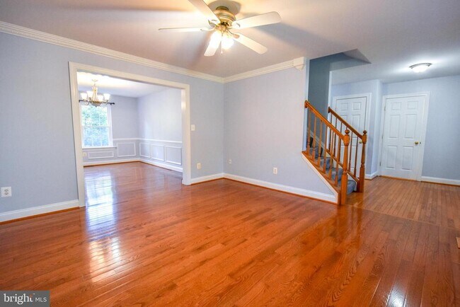 Building Photo - 42271 Bird Haven Dr