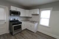 Building Photo - Two Bedroom Home priced right! Off street ...