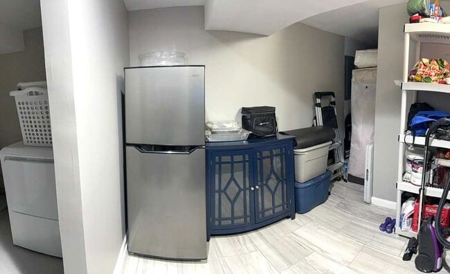 Building Photo - 8001 N Elmore St