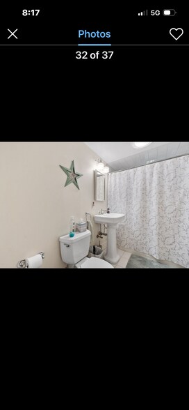 Building Photo - 202 Paine St