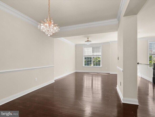 Building Photo - 7761 Crystal Brook Way