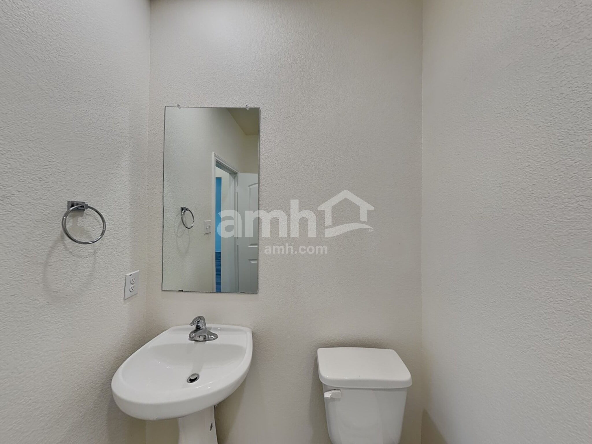 Building Photo - 1036 Violet Ln