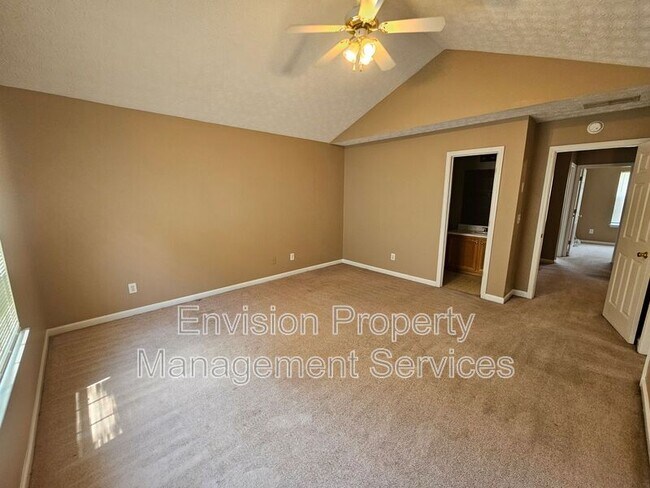 Building Photo - 6212 Reagan Chase