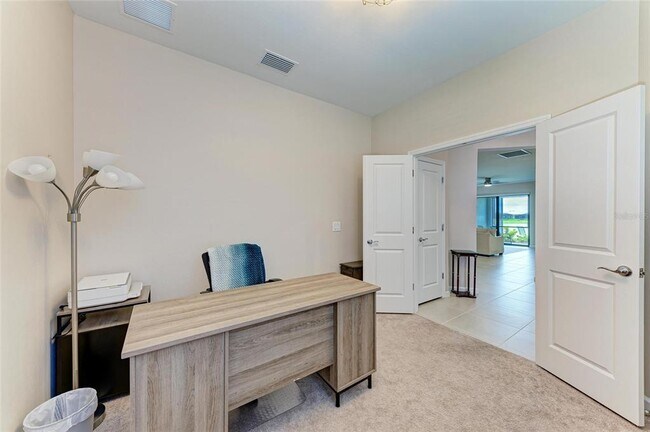 Building Photo - 14672 Misty Pond Lp