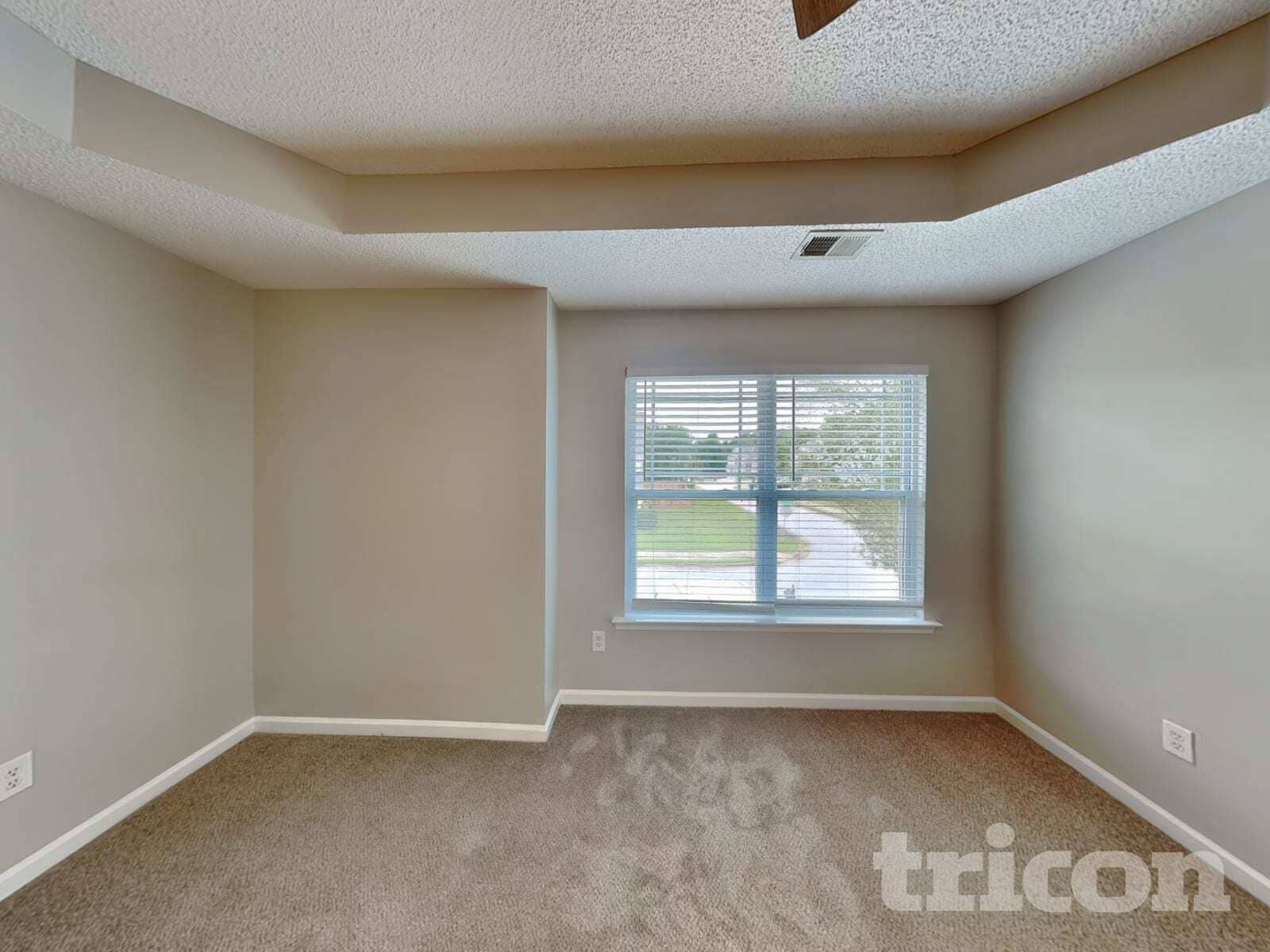 Building Photo - 111 Darbys Run Way