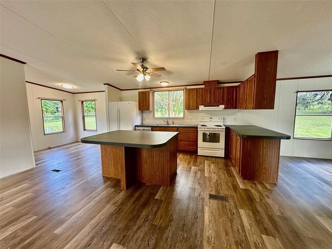 Building Photo - 18027 NW 149th Pl