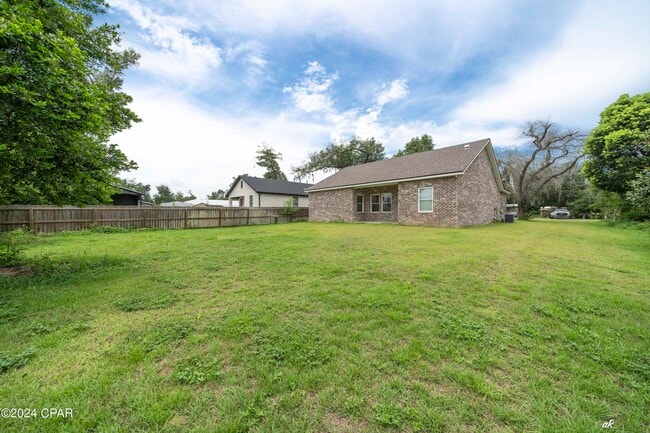 Building Photo - 4447 Huckleberry Ln