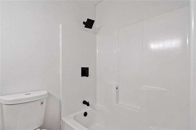 Building Photo - 4050 Daron Ct