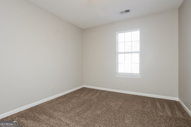 Building Photo - 1607 Elizabeth Ln