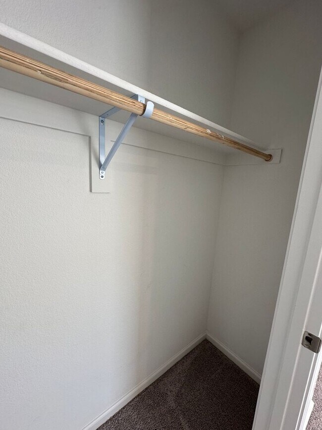 Building Photo - Beautiful 2024 Build 3 Bedroom Home- Move In Special! $800 off 1st Month's Rent. $300 off 2nd and...