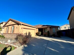 Building Photo - Charming one-story home in Linda! 3bd/2ba 1,360 sq. ft.