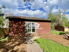 Building Photo - 1280 Van Gordon St