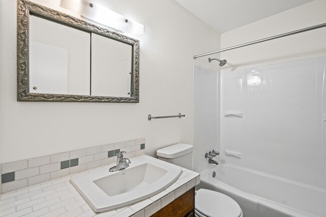 Floorplan - FAIRLAWN FLATS