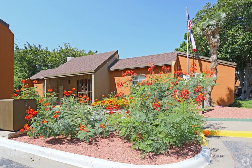 BUTTERFIELD TRAIL APARTMENTS 10330 N Gateway Blvd El Paso TX 79924