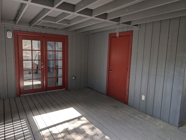 Building Photo - 115 Strawberry Canyon Rd