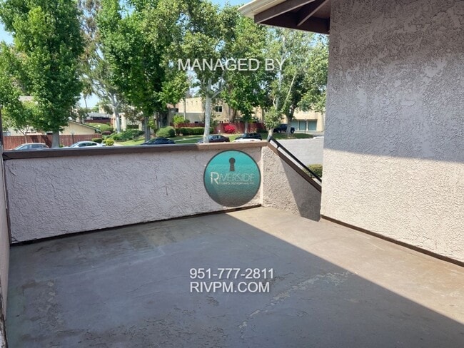 Building Photo - 2 Bed 2 Bath Condo In Gated Community  — $250 Move-In Discount!